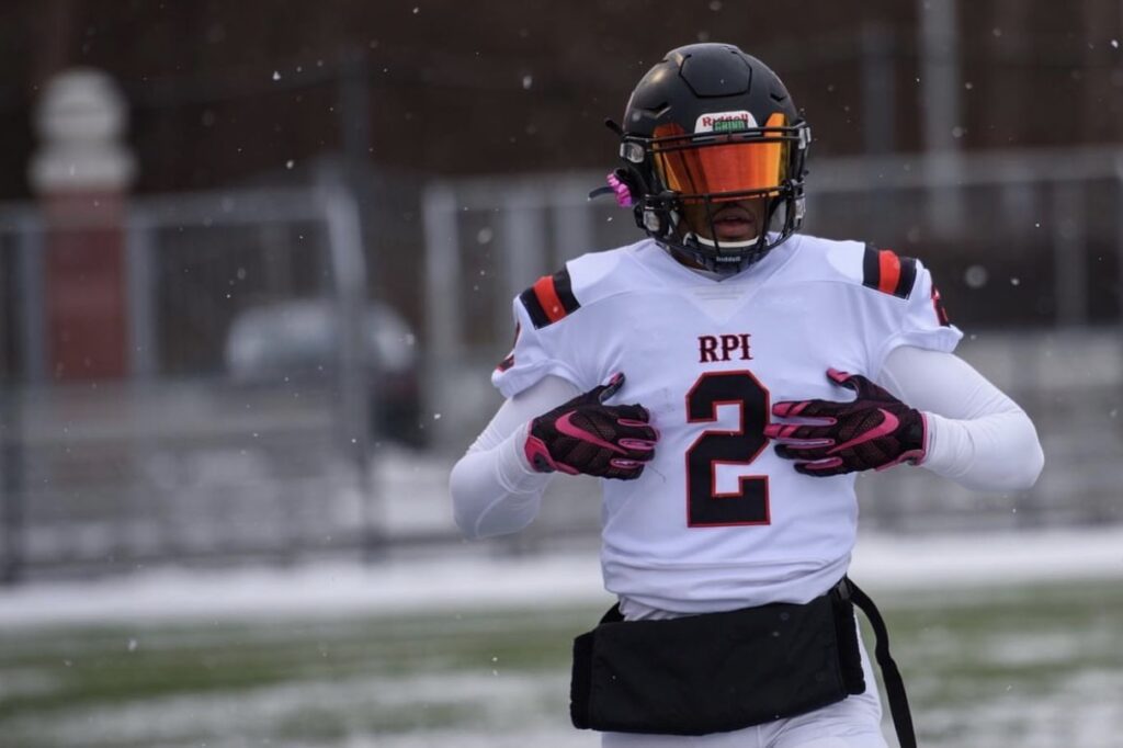 Vinnie McDonald the standout wide receiver from Rensselaer Polytechnic Institute recently sat down with NFL Draft Diamonds owner Damond Talbot.