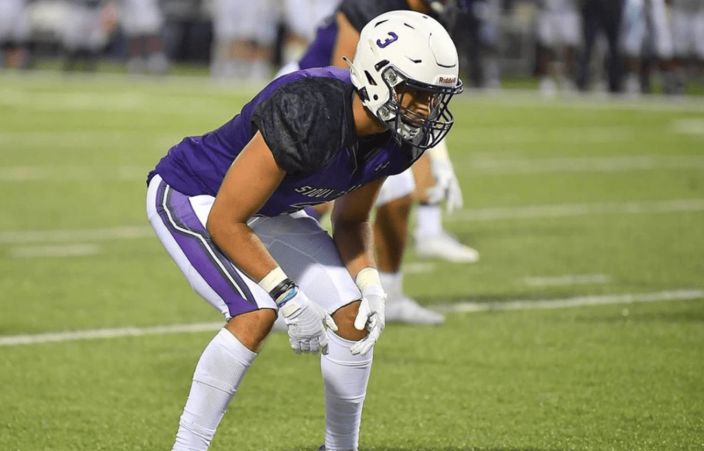 Lee Pitts the standout small-school defensive back from the University of Sioux Falls recently sat down with NFL Draft Diamonds owner Damond Talbot.