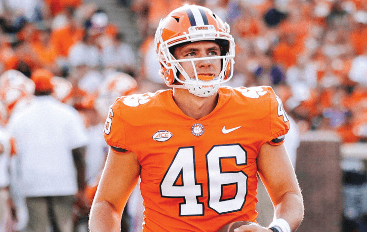 Jack Maddox the accurate long snapper from Clemson recently sat down with NFL Draft Diamonds owner Damond Talbot.