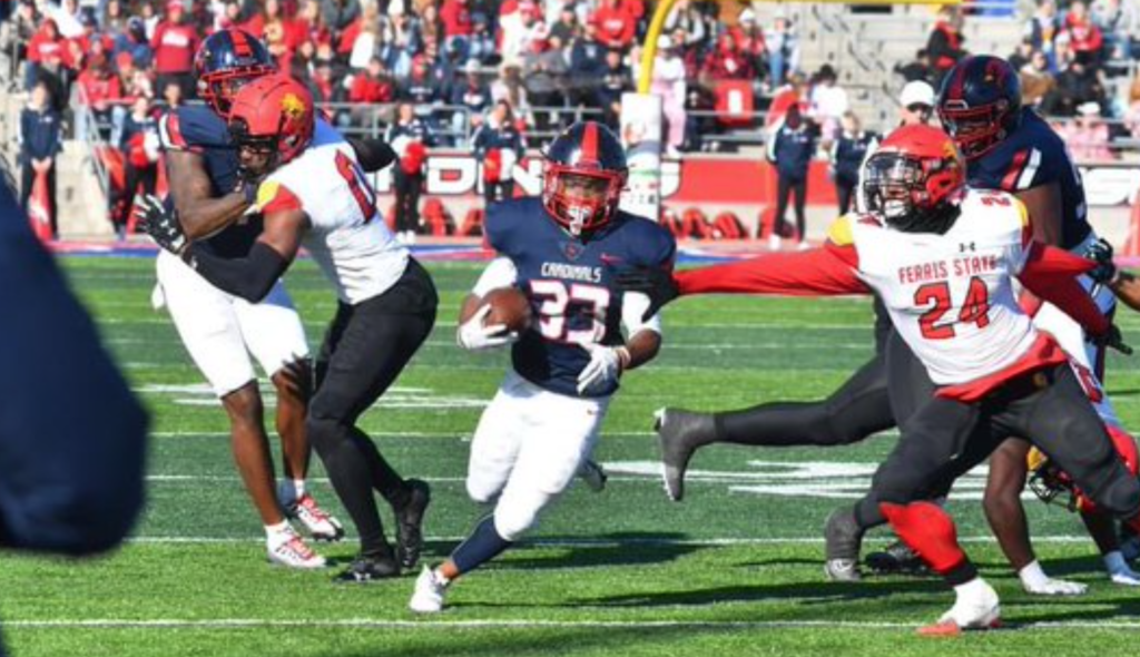 Isaiah Malcome the standout running back from Saginaw Valley State University recently sat down with Justin Berendzen of Draft Diamonds