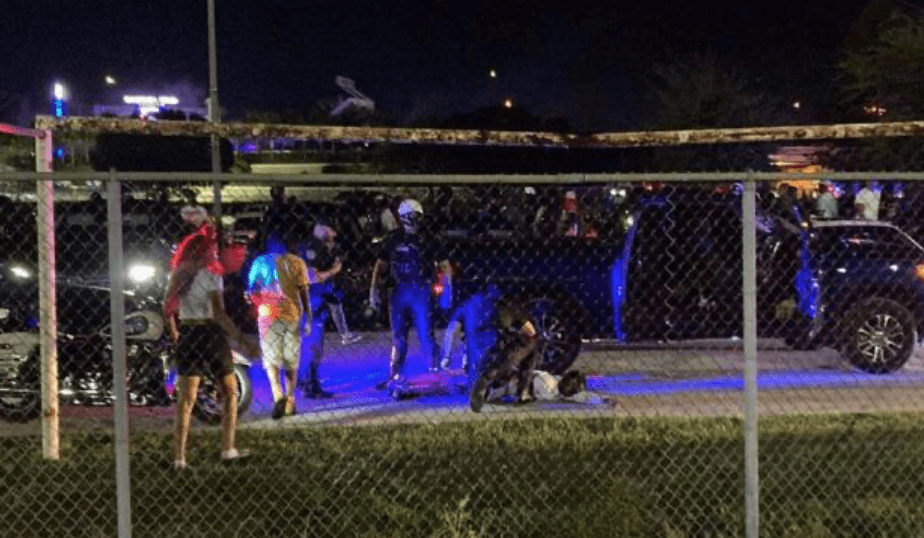 3 shot, 1 dead during Florida High School playoff football game
