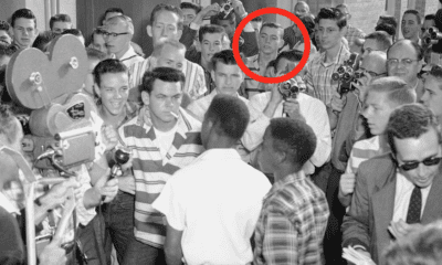 Photo surfaces of a young Cowboys owner Jerry Jones trying to stop his black classmates from desegregating Little Rock High School