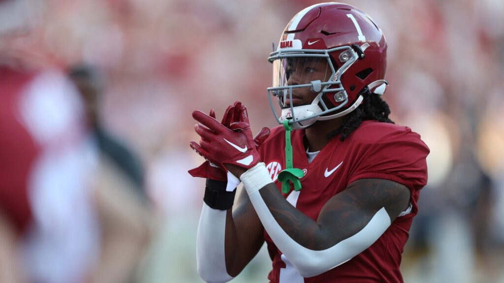Alabama running back Jahmyr Gibbs brings a unique skill set.  Here we analyze how his game will transition to the NFL.