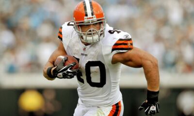 Former Browns RB Peyton Hillis is in intensive care after saving his kids from drowning in Florida